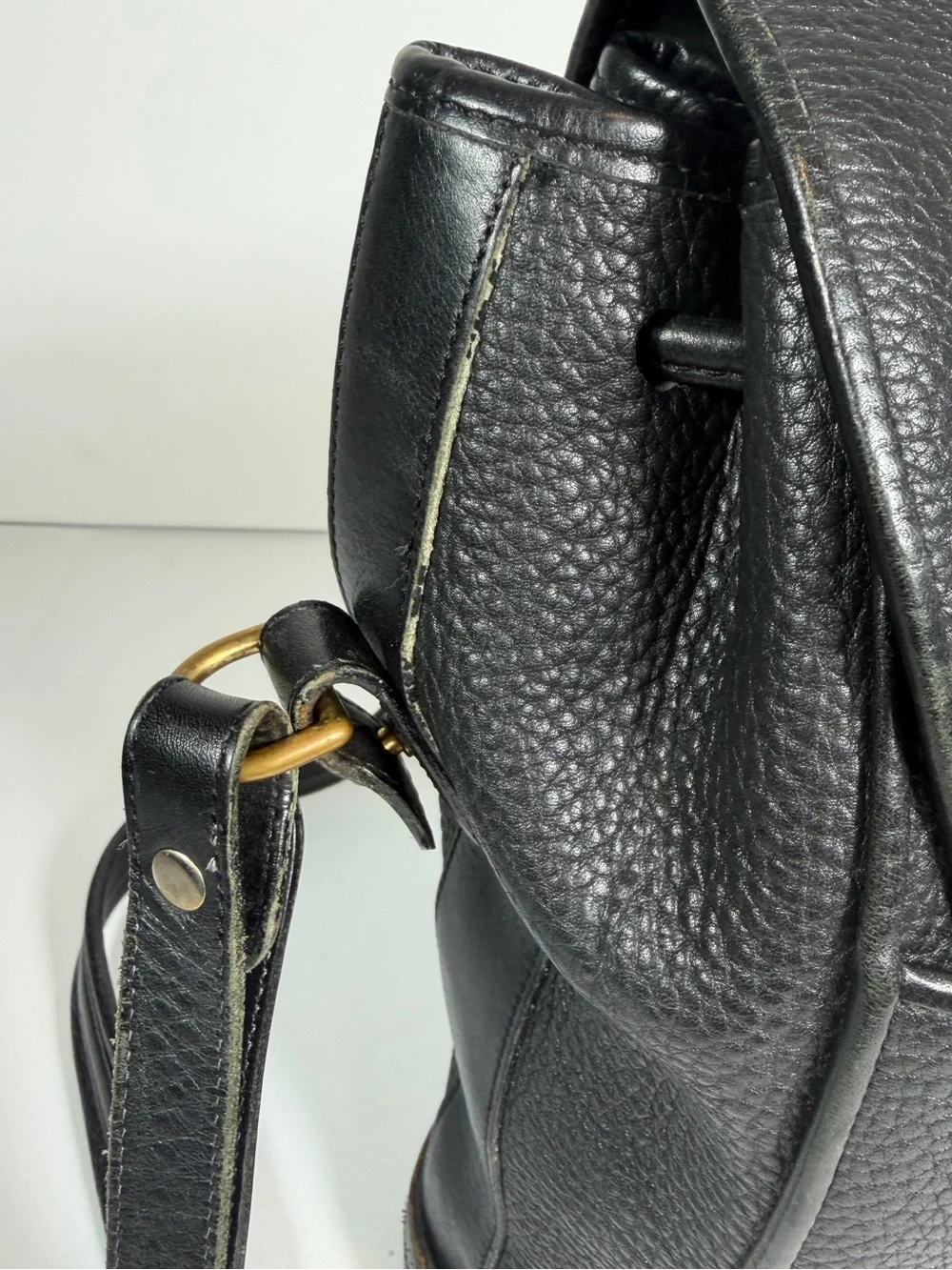 Vintage Dooney & Bourke Teton H64 Black Leather Drawstring Shoulder Bag USA